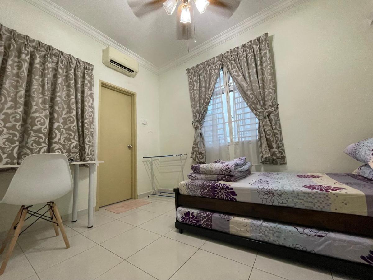 3R D'Latania Senawang Hotel เซเรมบัน ภายนอก รูปภาพ